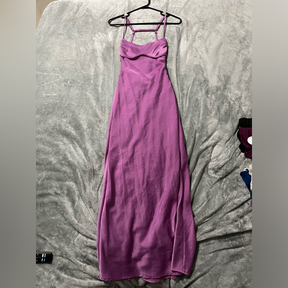 Backless/ish dress